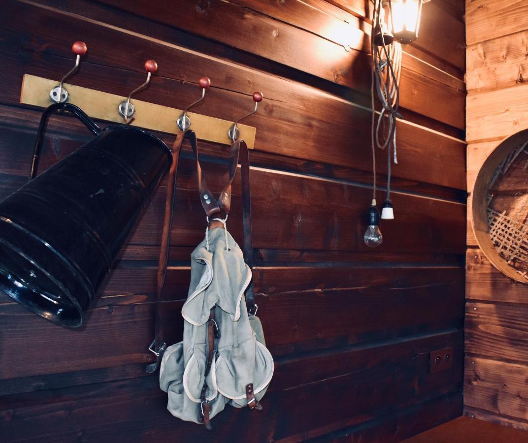 הוילה ברזנו Drevenica Emilka, 5 Min Restauracia, Z Terasy Vyhlad Na Kralovu Holu A Polomske Ocko, Gril, Ohnisko, Kotlik מראה חיצוני תמונה