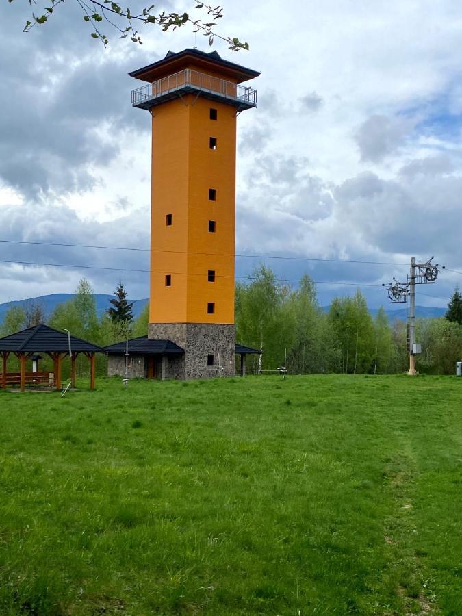 הוילה ברזנו Drevenica Emilka, 5 Min Restauracia, Z Terasy Vyhlad Na Kralovu Holu A Polomske Ocko, Gril, Ohnisko, Kotlik מראה חיצוני תמונה